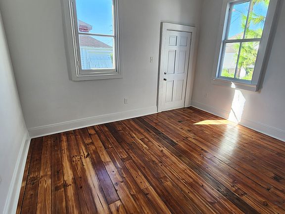 5th image of 4538 S Liberty St #202