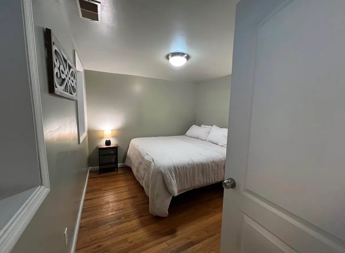 1 bed, $1,400 — Photo 4