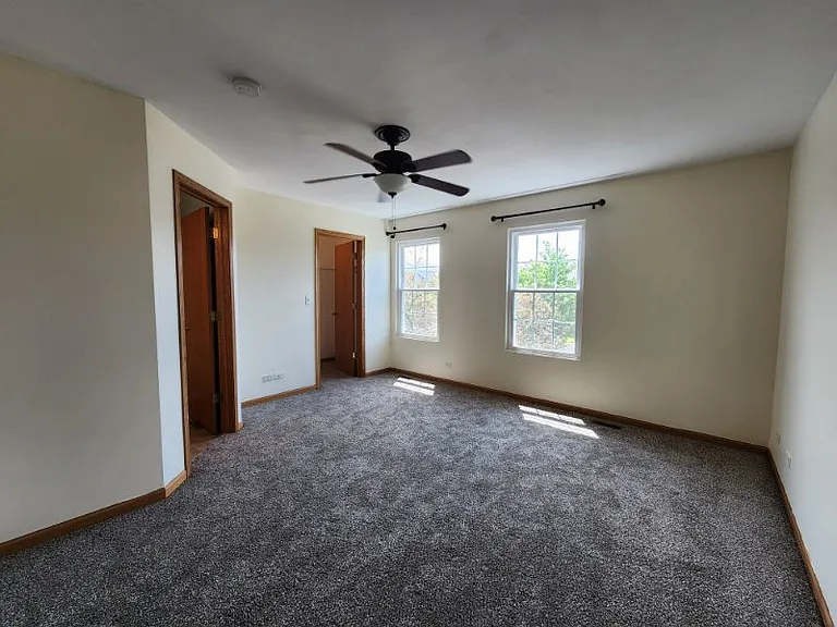 1804 Parkside Dr — Photo 12