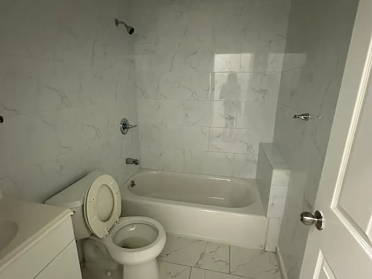 0 Continental Ave #1 — Photo 5