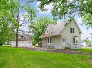 506 3rd St SW, Montgomery, MN 56069