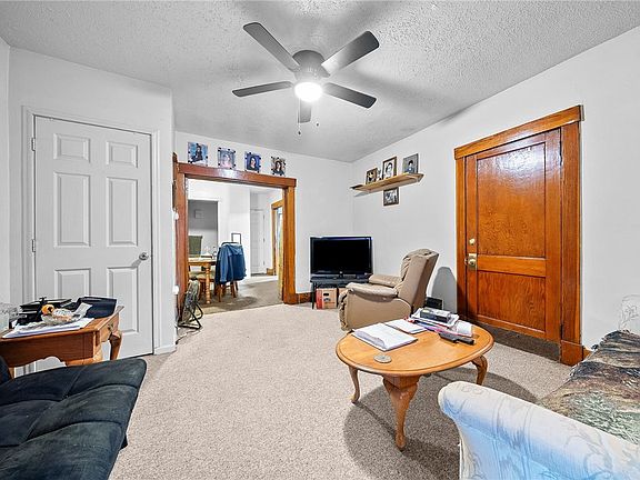 5th image of 2208 Duss Ave
