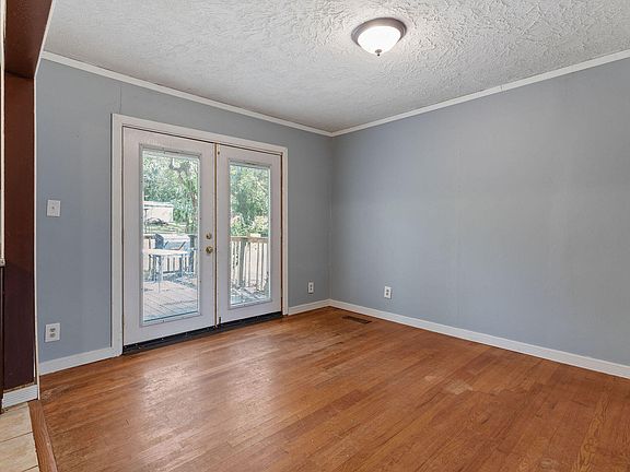 5th image of 4026 N Farm Road 141