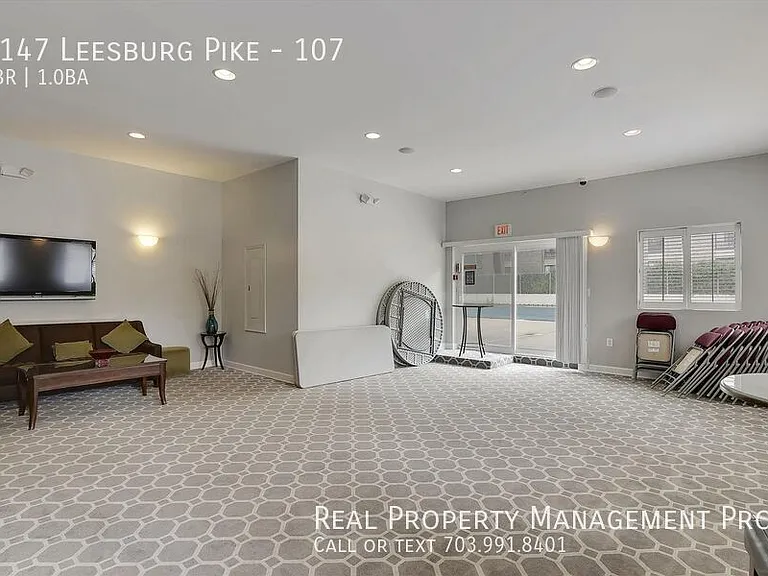 6147 Leesburg Pike #107 — Photo 20