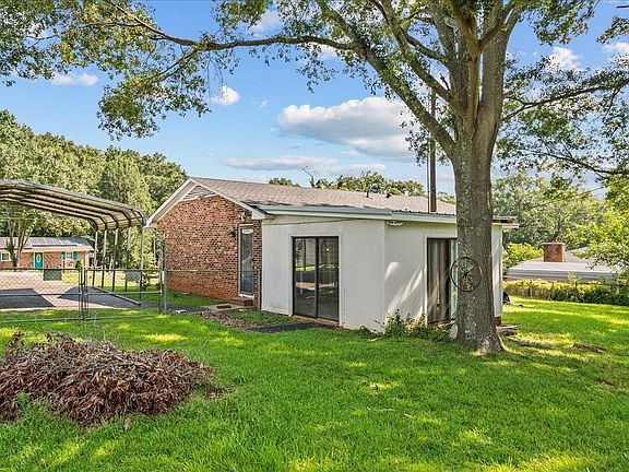 4th image of 120 Sunnydale Cir