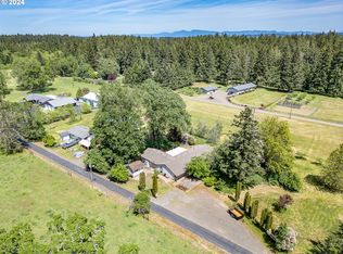 25683 Perkins Rd, Veneta, OR 97487