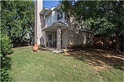 3rd image of 2324 Grandview Dr