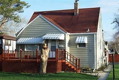 1st image of 407 Country Club Dr