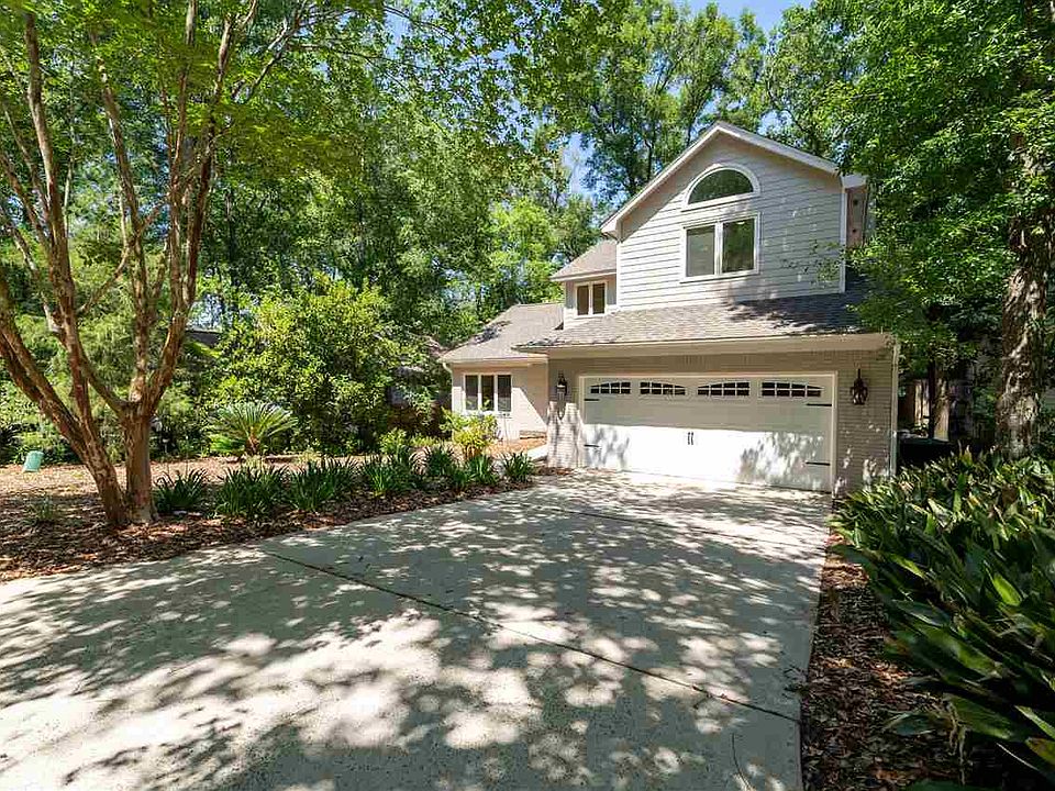 1st image of 2017 Forest Glen Ct