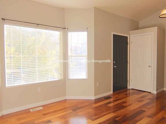 4 Front Room View 3_10222019