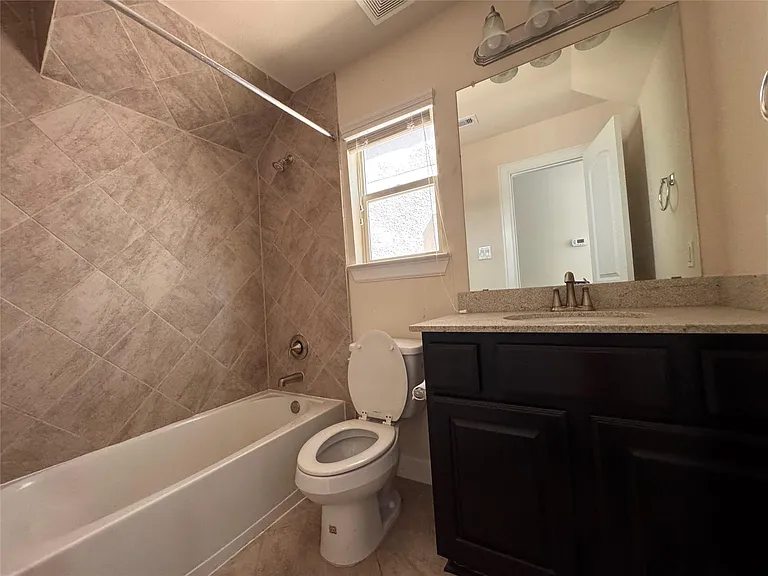 10009 Spring Shadows Park Cir — Photo 21