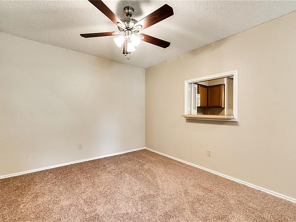 5th image of 3105 Kingswood Dr