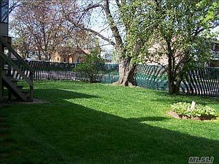 2nd image of 1033 N Richmond Ave