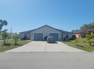 136 SE 12th Ter, Cape Coral, FL 33990