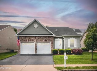 114 Maypink Ln, Howell, NJ 07731