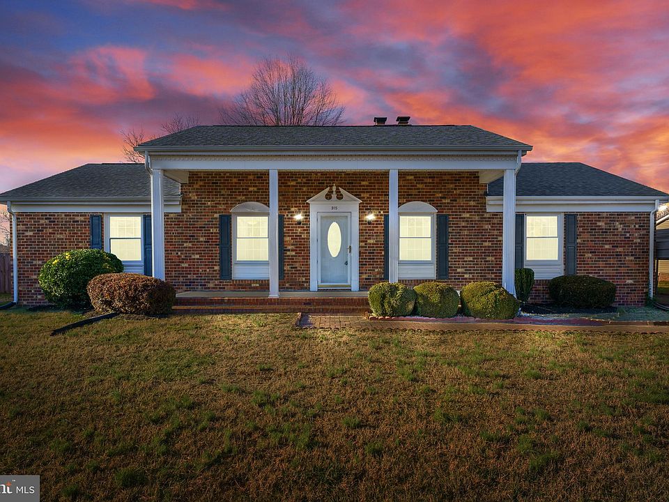 1st image of 315 Beechnut St