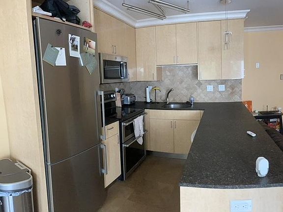 5th image of 3070 California St APT 104