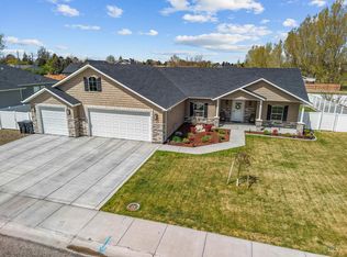 542 Lake Cleveland St, Burley, ID 83318