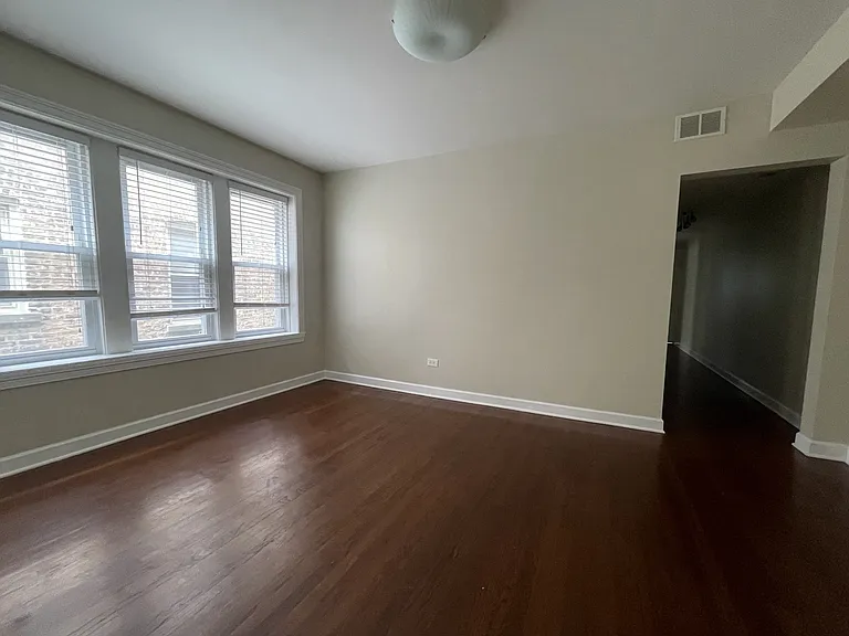4948 N Christiana Ave — Photo 25