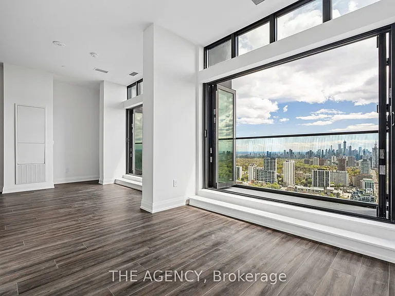 20 Soudan Ave #Penthouse 03 — Photo 22