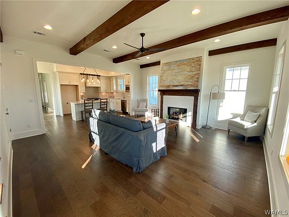 3rd image of 1520 Stillwater Cir #3