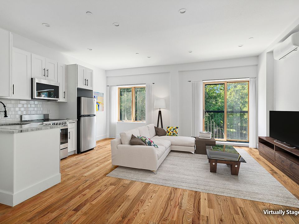 1st image of 513 Chauncey St APT 2