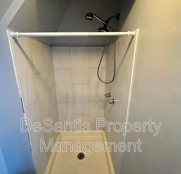 1810 Brownsville Rd #2 — Photo 47