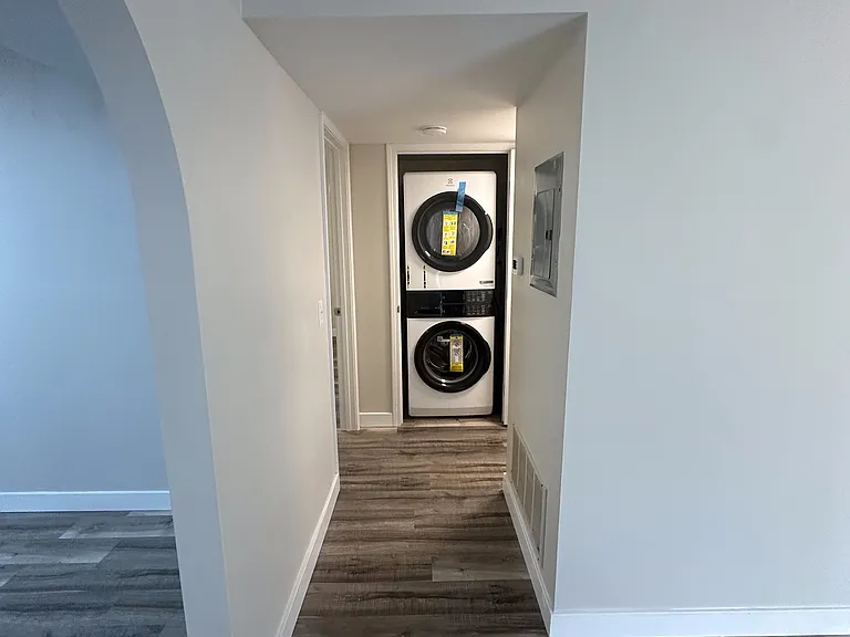 1135 Olive Village Ct — Photo 5