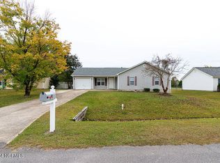 316 Running Rd, Jacksonville, NC 28546