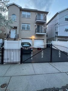 89 Chadwick Ave, Newark, NJ, 07108