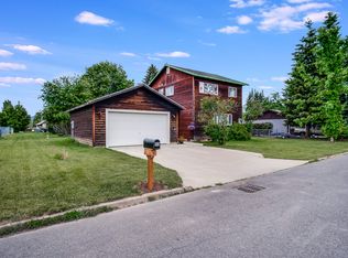 808 Monroe Ave, Sandpoint, ID 83864