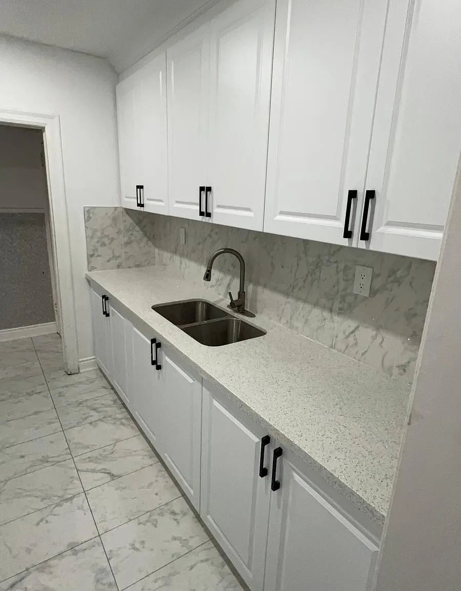 3 bed, $2,599 — Photo 2