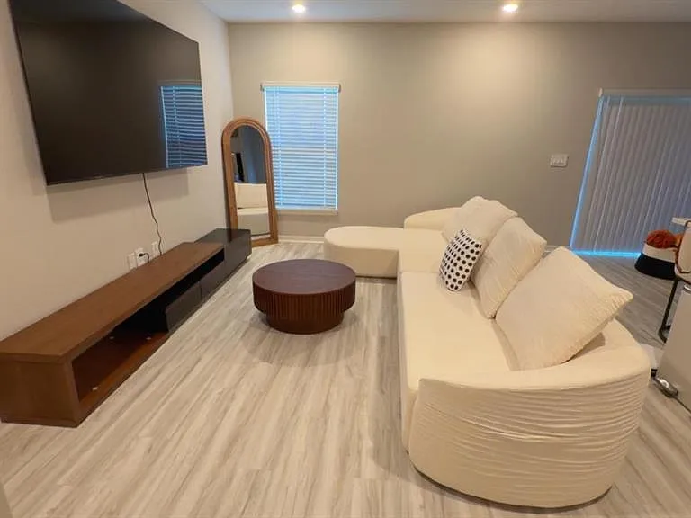 5117 Sylas Jax Ave — Photo 3