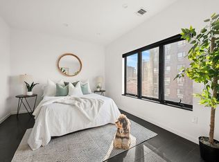 142 31st St #A, Brooklyn, NY 11232