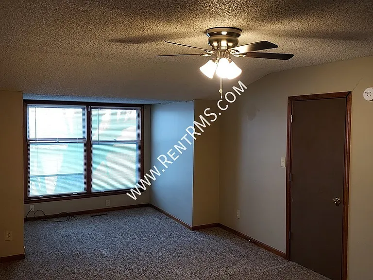 5733 SW 20th St — Photo 28