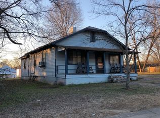 211 6th St, Docena, AL 35060