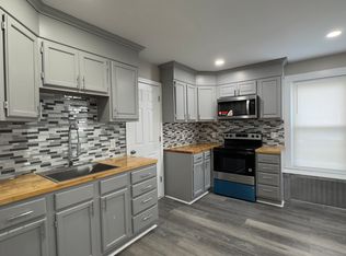 11 Caya Ave, West Hartford, CT 06110