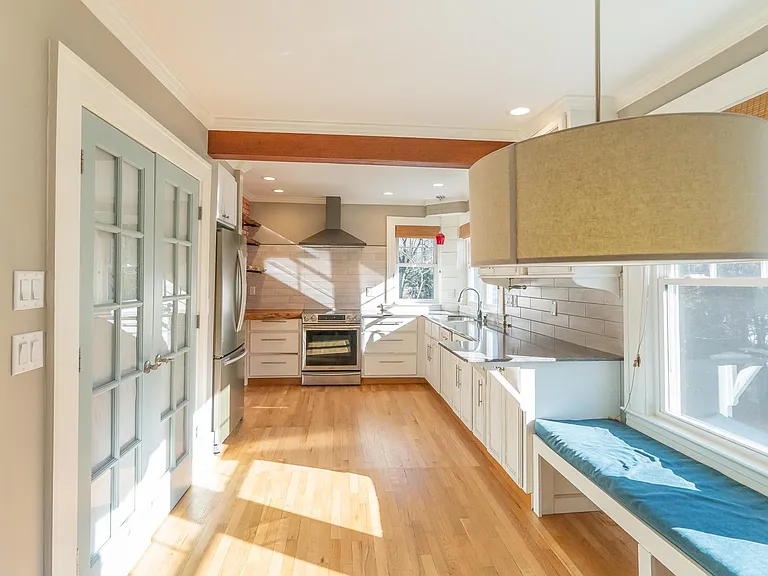 71 Linden Ave #2 — Photo 16