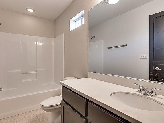 2nd image of 1403 W Kiwi Ave APT 3
