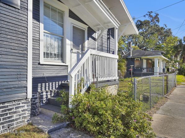 jacksonville-florida-154602078 picture