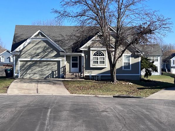 1513 SE Princeton Cir