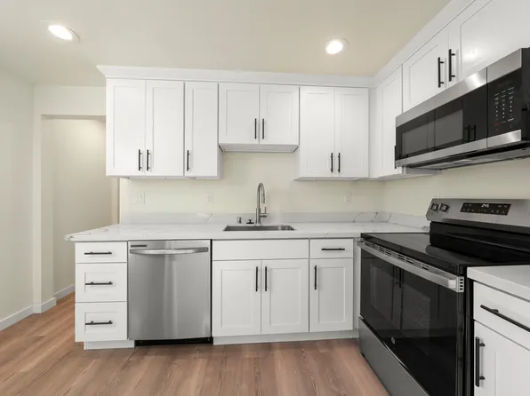 8326 Wabash Ave S #A, Seattle, WA 98118