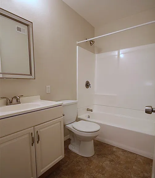 1545 Monterey Park Dr #E — Photo 6