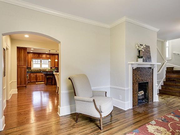 OPEN KITCHEN WITH HIGHER-END APPLIANCES, SMALL MUD ROOM AND DROP-ZONE. TONS OF STORAGE INCLUDING A 7x7 PANTRY!