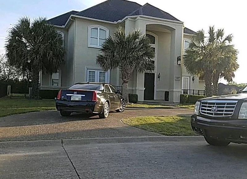2nd image of 1833 Richlen Way
