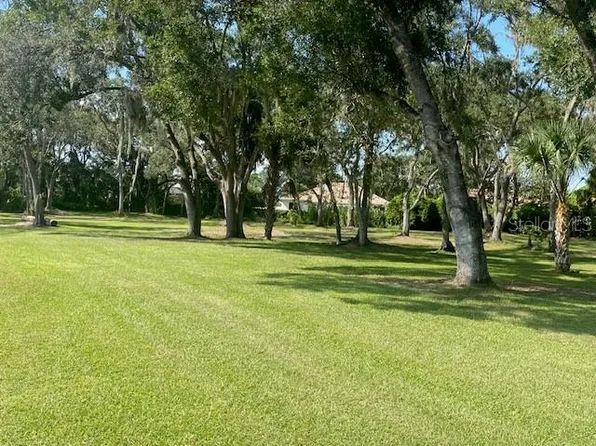 4753 Oak Run Dr #33, Sarasota, FL 34243