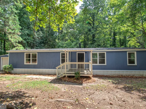 5160 E Holiday Ct SE, Acworth, GA 30102