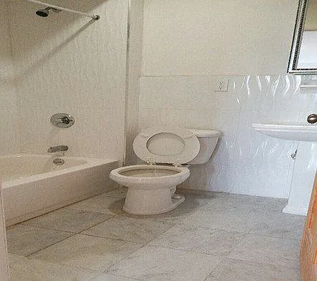 Rented by Azure Realty NY LLC | media 7