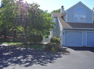 467 Cedar Hollow Dr, Yardley, PA