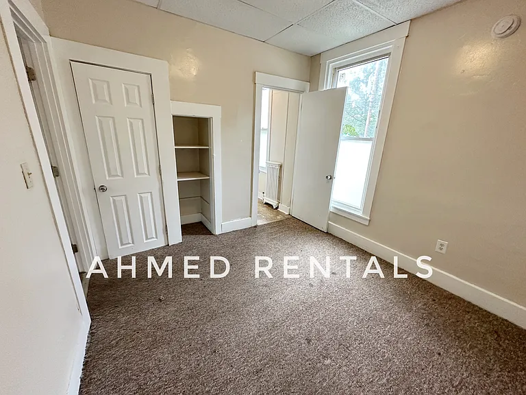 463 Saint John St #1R — Photo 14